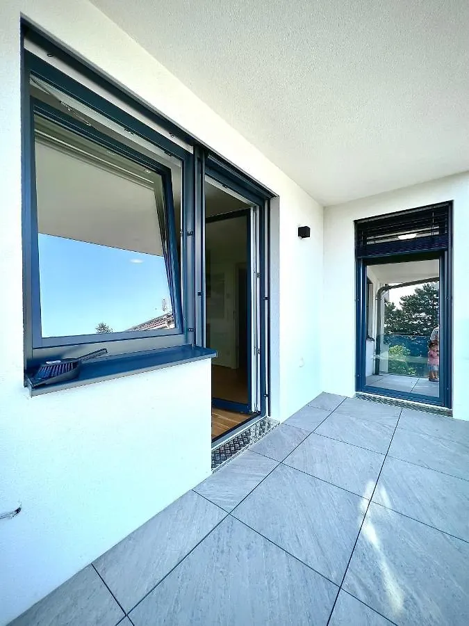 Apartment Schonbrunn Vienna