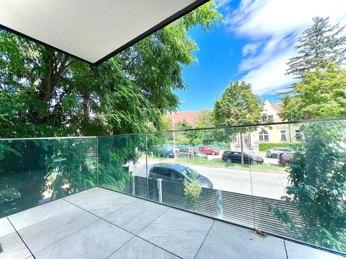 Apartment Schonbrunn Vienna